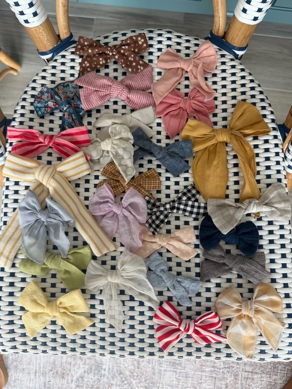 Little Poppy Co- Assorted Kids Bow Hair Clips